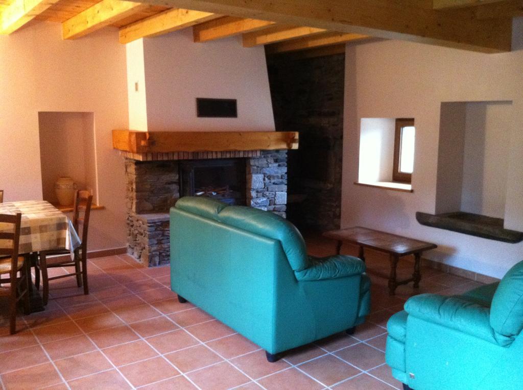 Maison De Caractère En Pierre cal Batlle Saint-Pierre-dels-Forcats Extérieur photo